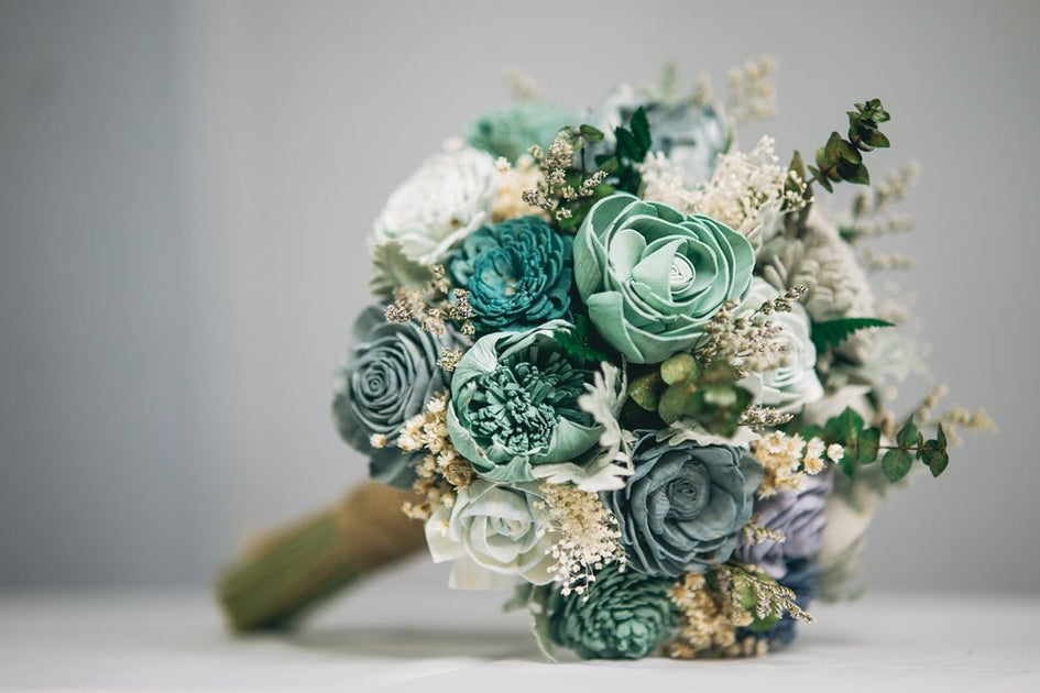 diy-sola-wood-flower-bridal- 