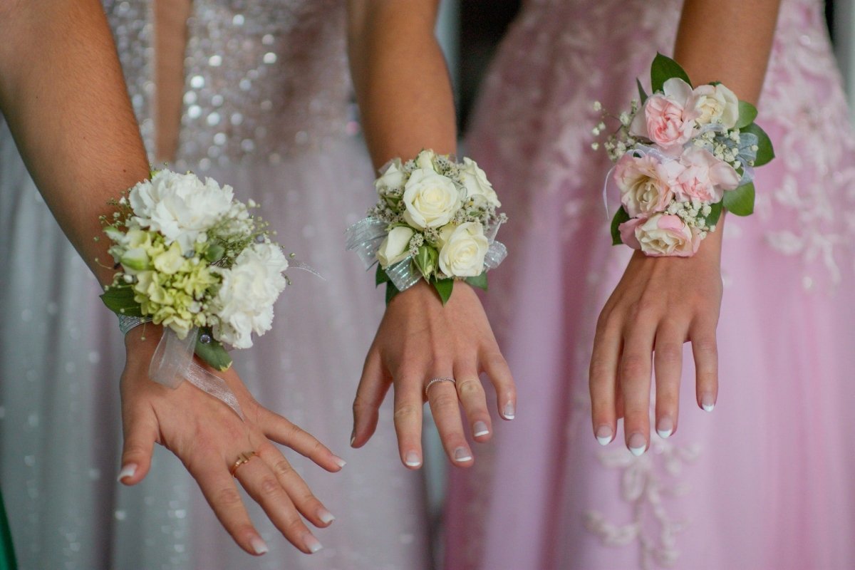 what color corsage for cream dress Amazon.com: BENCENTRE Walnut Brown Corsage for Wedding(Set of 6),Wrist Corsage,Corsage for Prom,Boho Wedding,Party Prom Hand Flower Decor,Mother of The Bride Corsage,Bridesmaid Wrist Corsage : Home & Kitchen