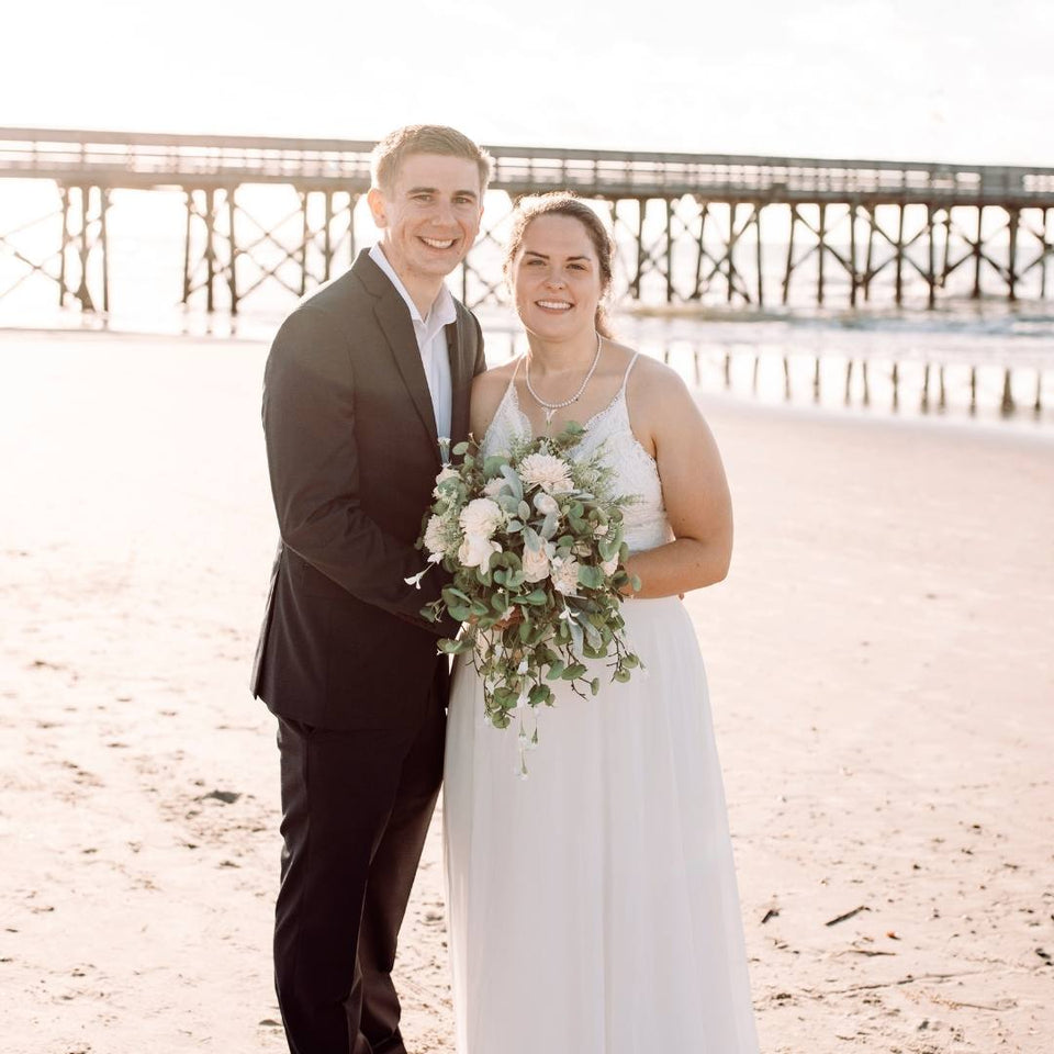Real bride photo of her Sola Wood Flowers sampler