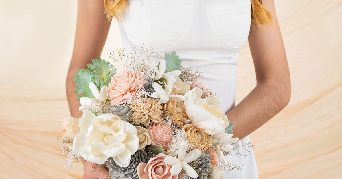 Beautiful bouquet of flowers for wedding | Honestweddingadvice.com