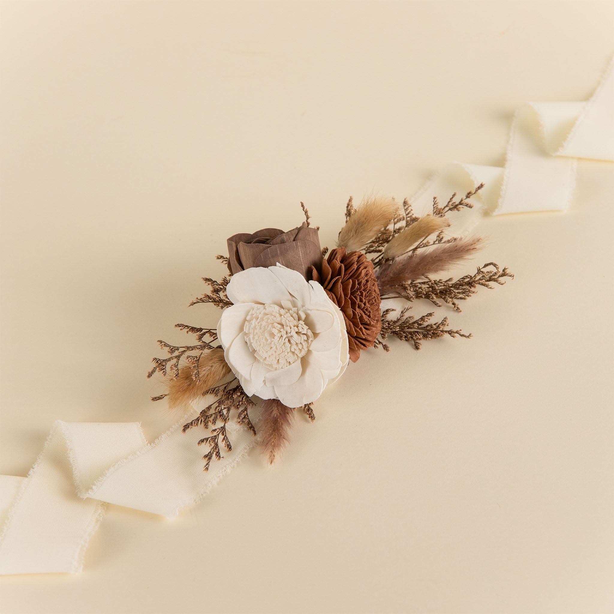 Luxe Amber Simple Corsage* – Sola Wood Flowers