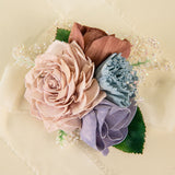 Luxe Daisy Simple Corsage*