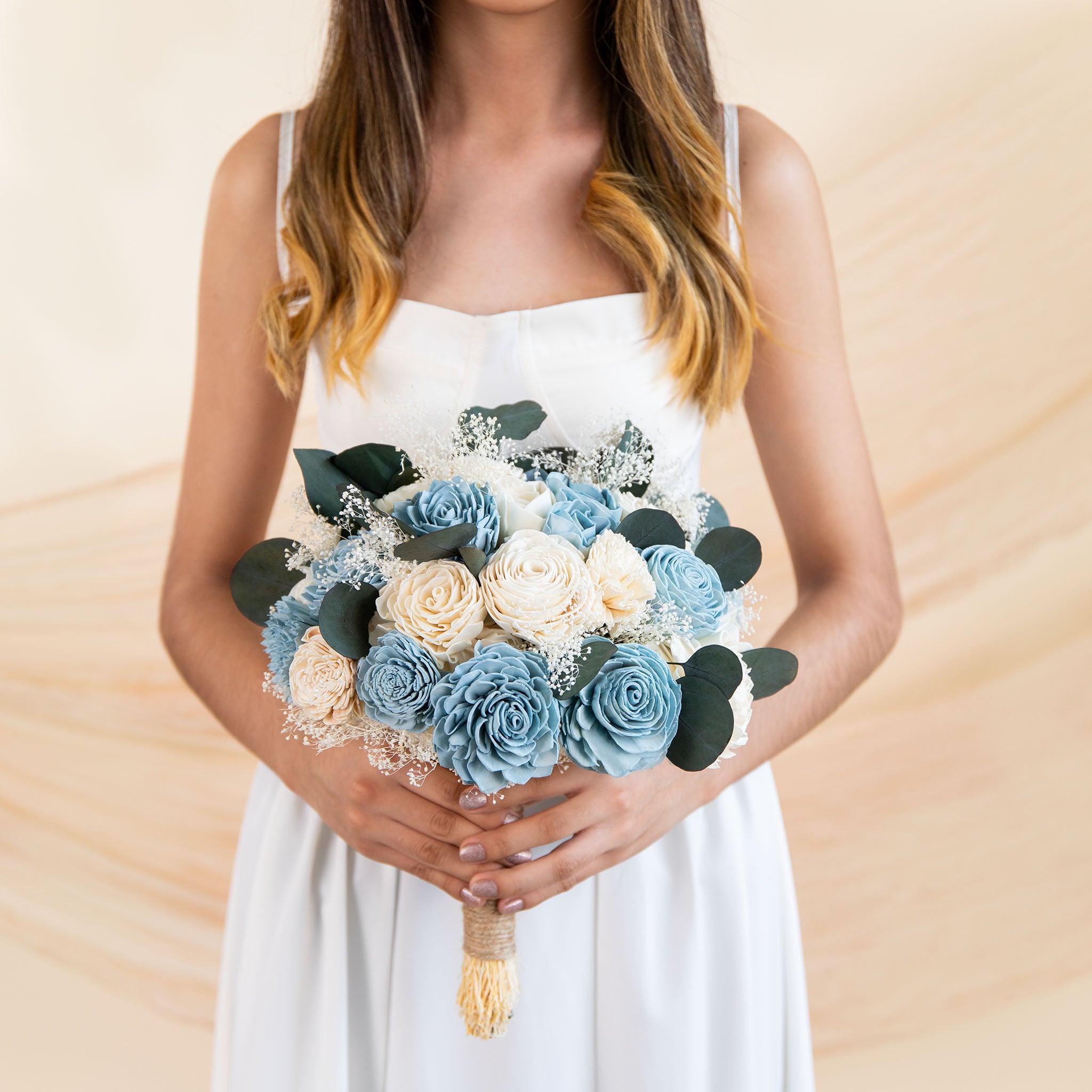 Eloise Bridal Bouquet – Sola Wood Flowers