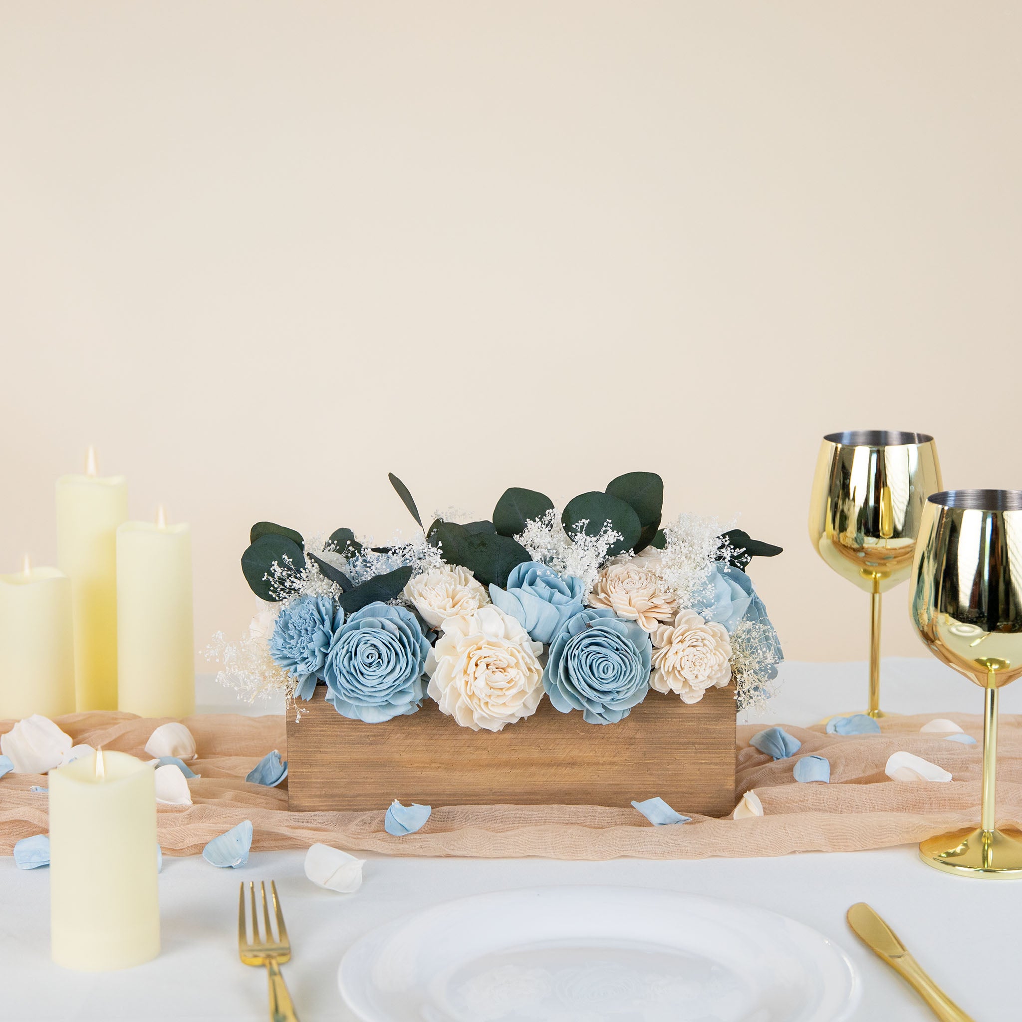 Eloise Wedding Centerpiece – Sola Wood Flowers