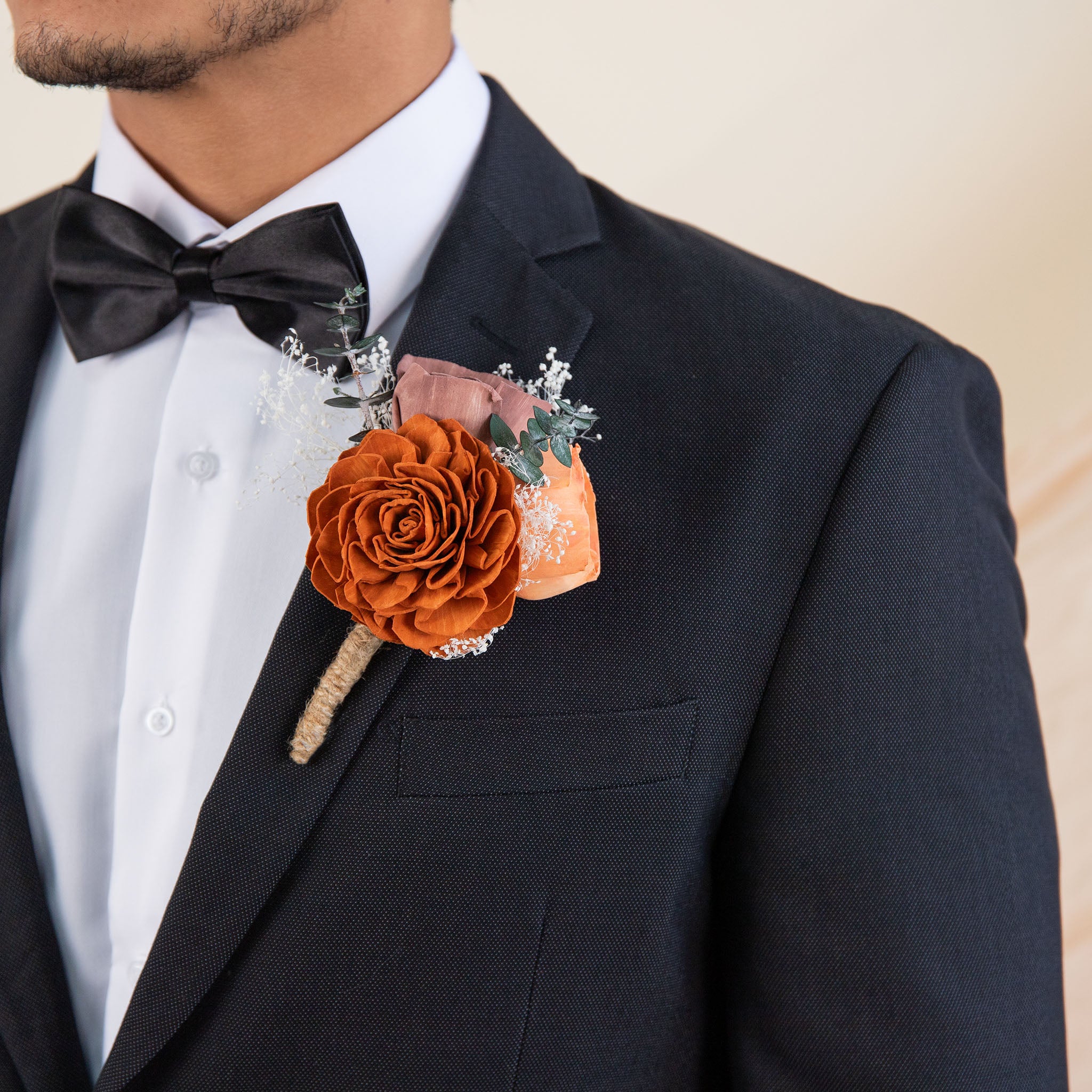 Luminous Groom's Boutonniere Luminous Groom's Boutonniere