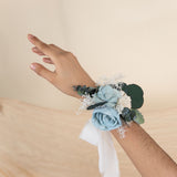 Luxe Ivory Simple Corsage