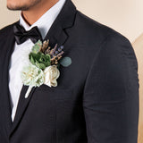 Luxe Green Simple Boutonniere