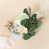 Luxe Green Simple Corsage