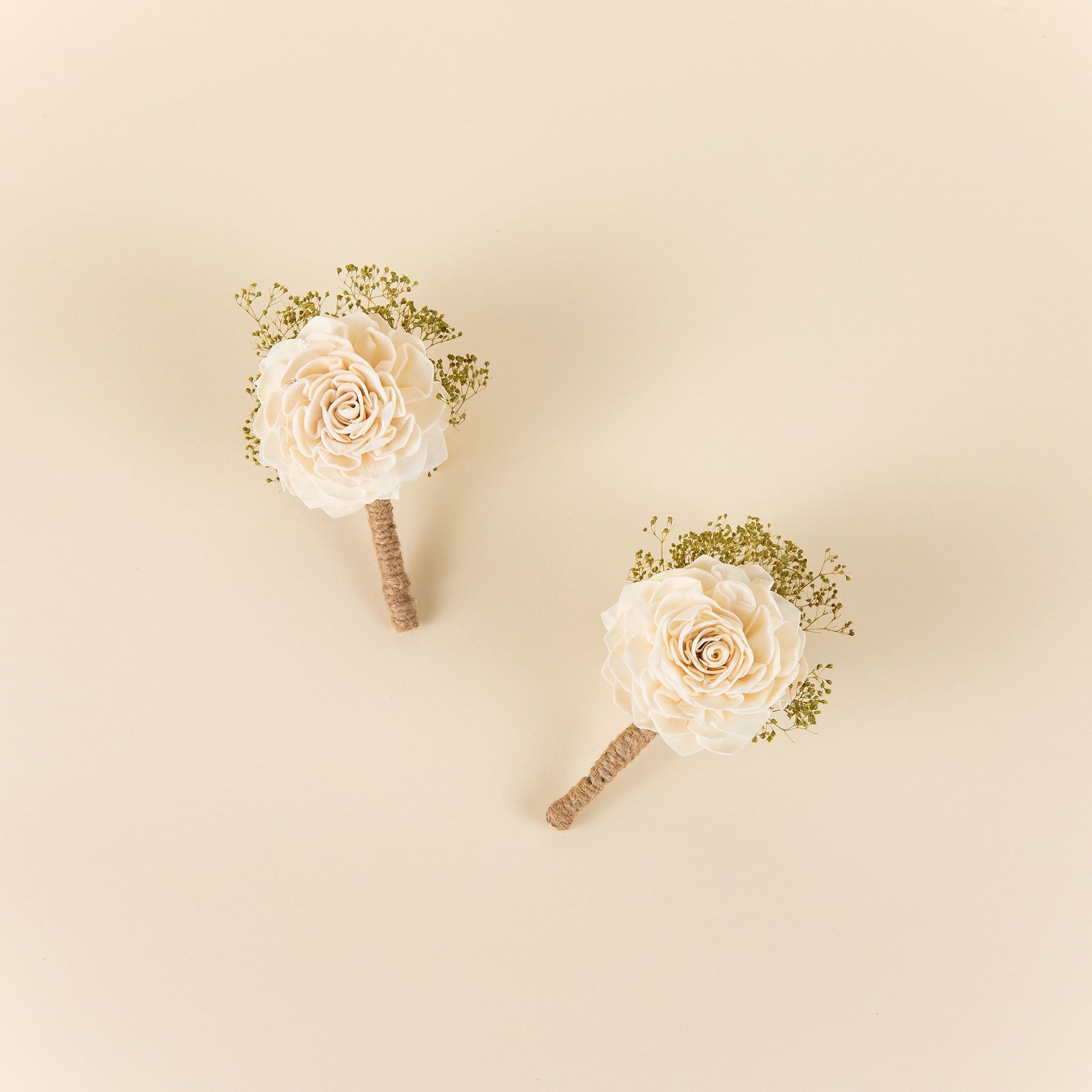 Perfect Simplicity Father's Boutonniere (Set of 2) – Sola Wood Flowers