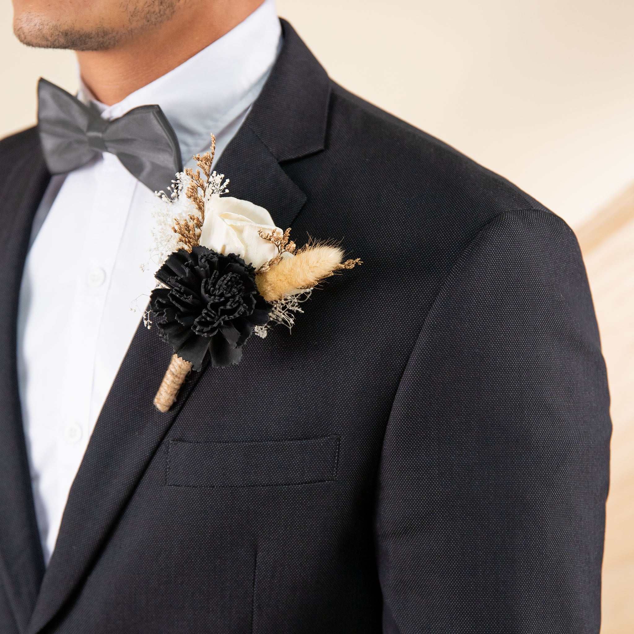 Retro Modern Boutonniere (Set Of 3) – Sola Wood Flowers