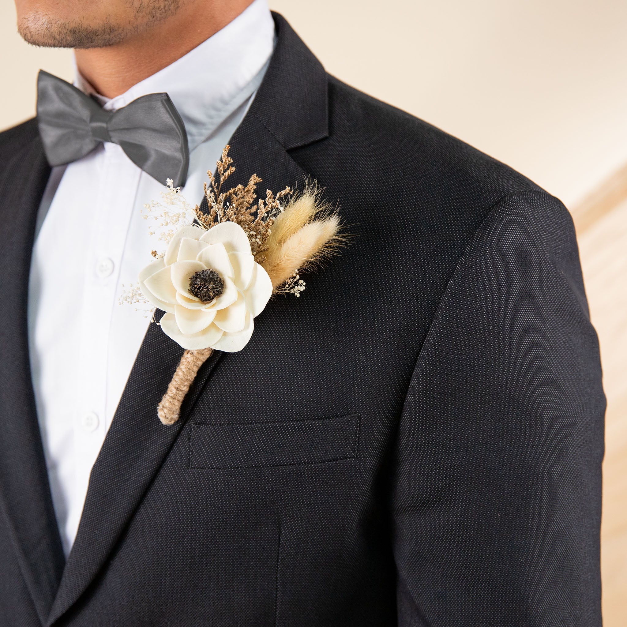 Retro Modern Father's Boutonniere (Set of 2) – Sola Wood Flowers