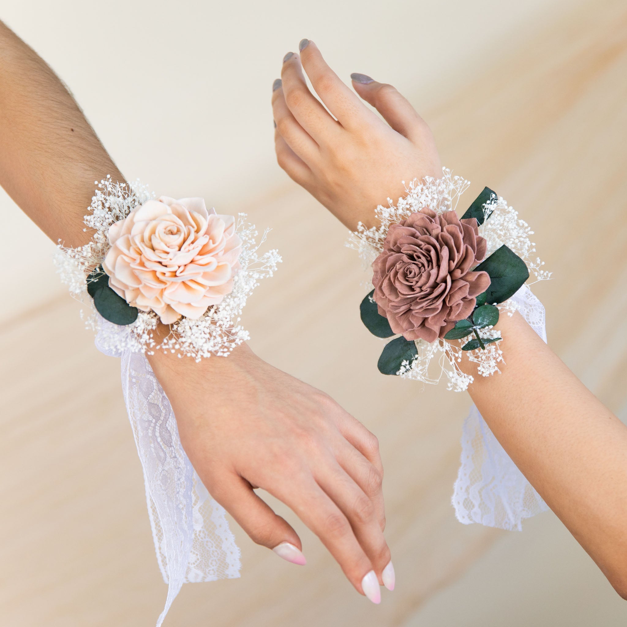 The Best Mother's Corsage (Set of 2) – Sola Wood Flowers