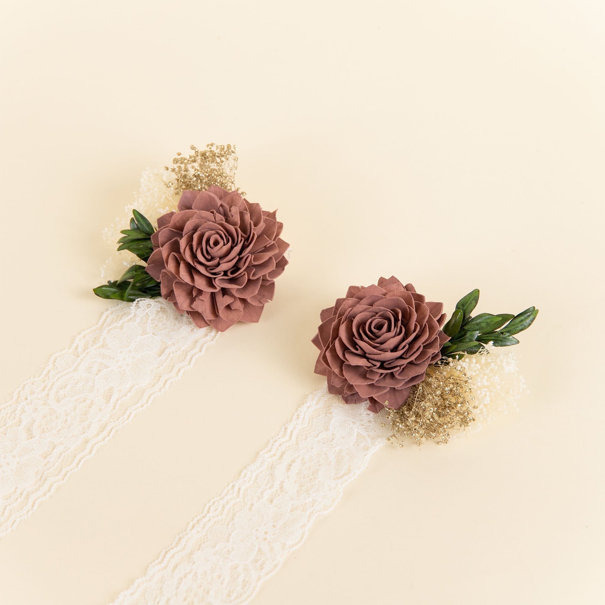 Vintage Vineyard Mother's Corsage (Set of 2) – Sola Wood Flowers