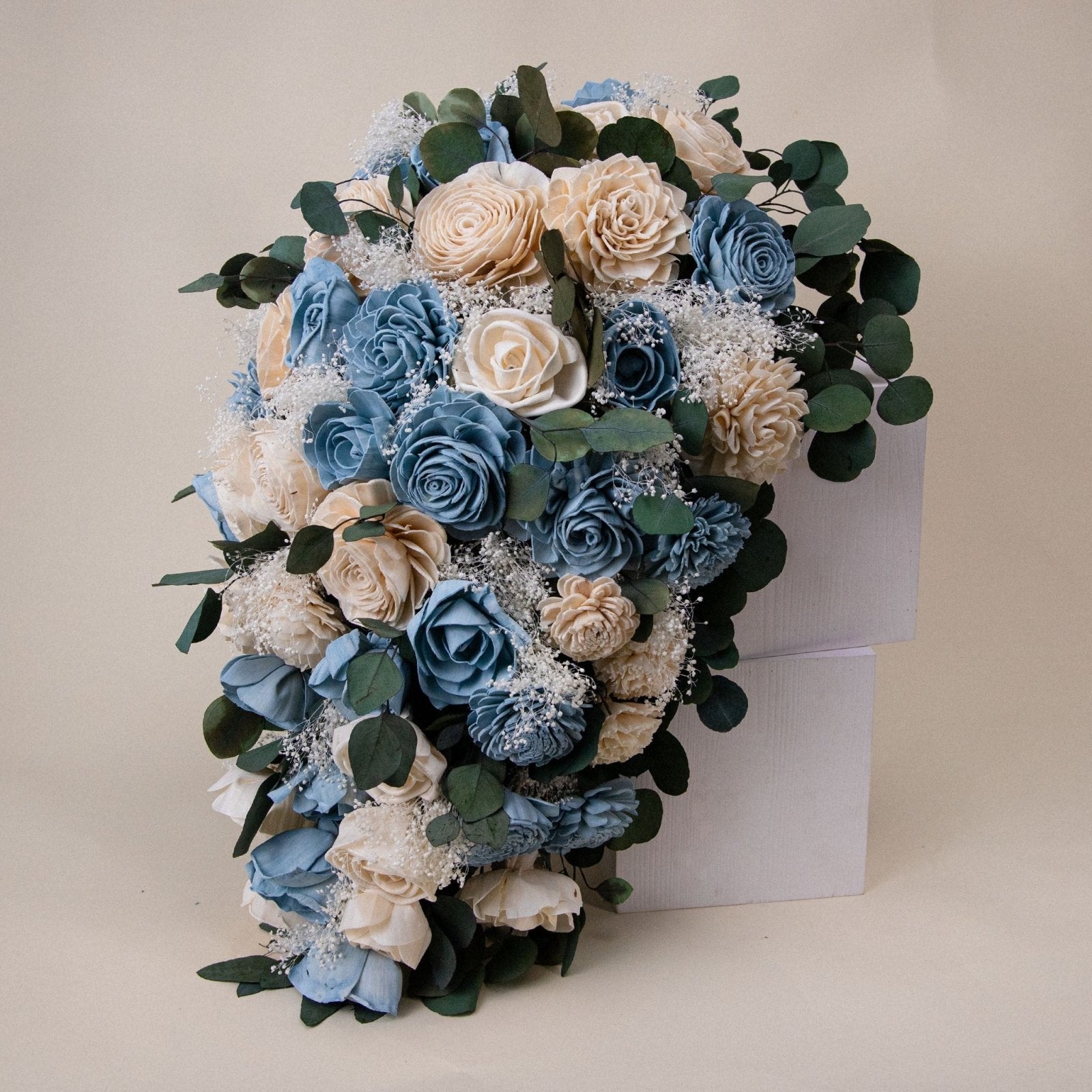 Custom Extra Large Cascade Bouquet – Sola-Flowers
