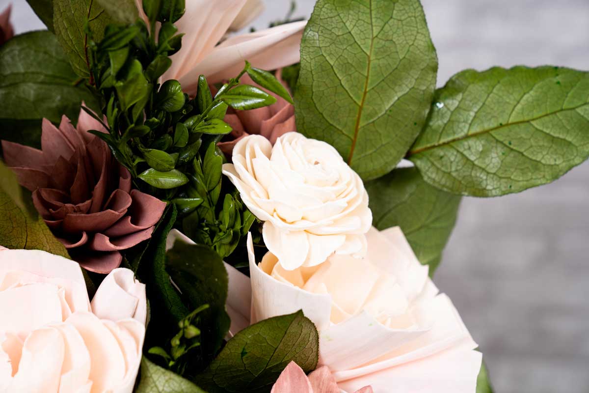 Hacienda Rose Standing Arrangement – Sola Wood Flowers