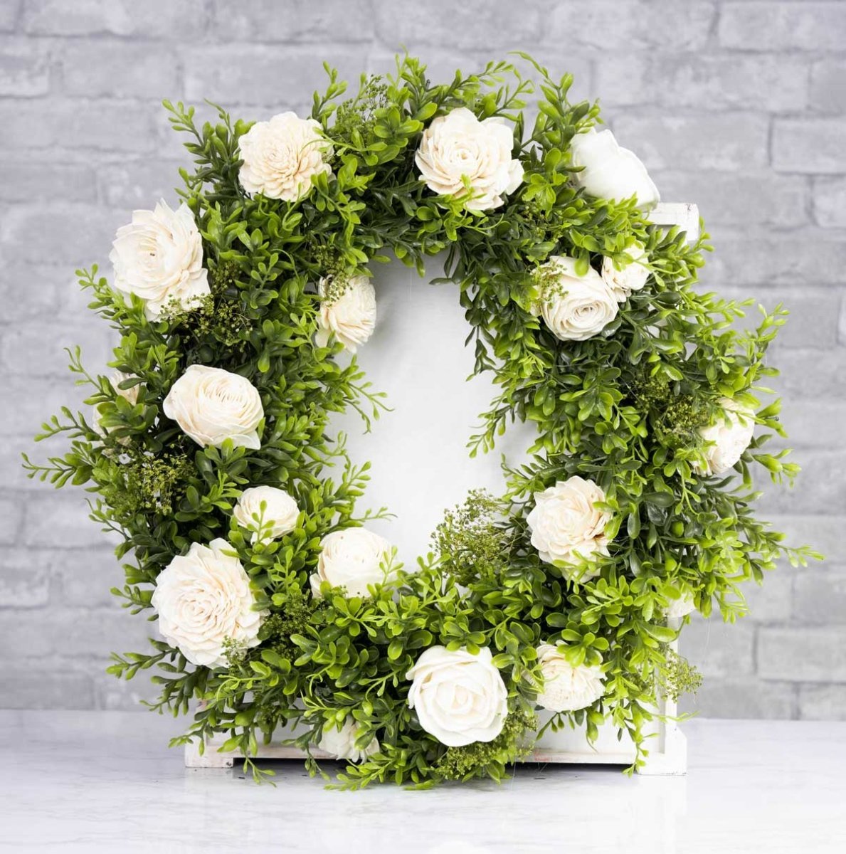 Perfect Simplicity Wreath (Large) – Sola Wood Flowers
