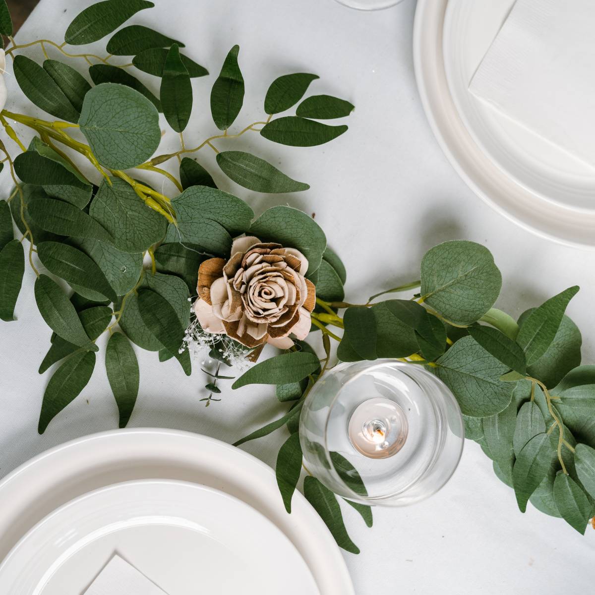 The Best Garland – Sola-Flowers
